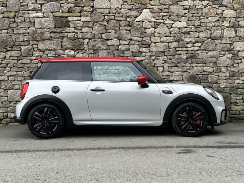 2022 (22) MINI HATCHBACK 2.0 John Cooper Works 3dr Auto 5016552