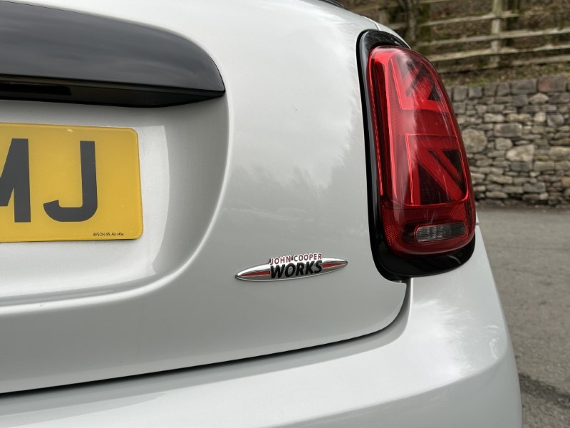 2022 (22) MINI HATCHBACK 2.0 John Cooper Works 3dr Auto 5016556