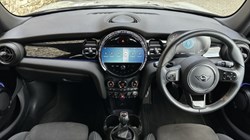 2021 (71) MINI HATCHBACK 1.5 Cooper Sport 5dr 5006321