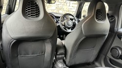 2021 (71) MINI HATCHBACK 1.5 Cooper Sport 5dr 5006371