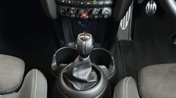2021 (71) MINI HATCHBACK 1.5 Cooper Sport 5dr 5006319