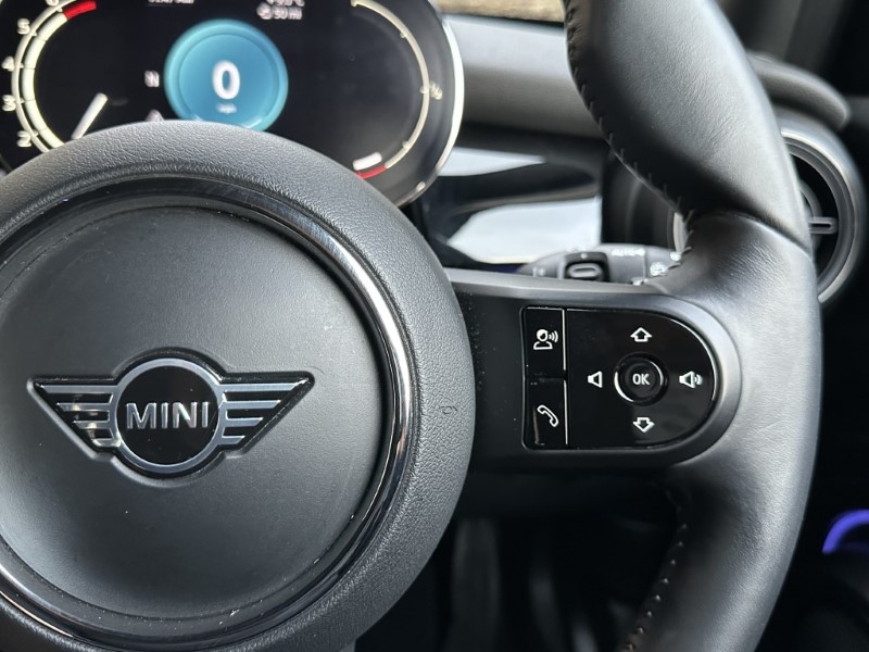 2021 (71) MINI HATCHBACK 1.5 Cooper Sport 5dr 5006328