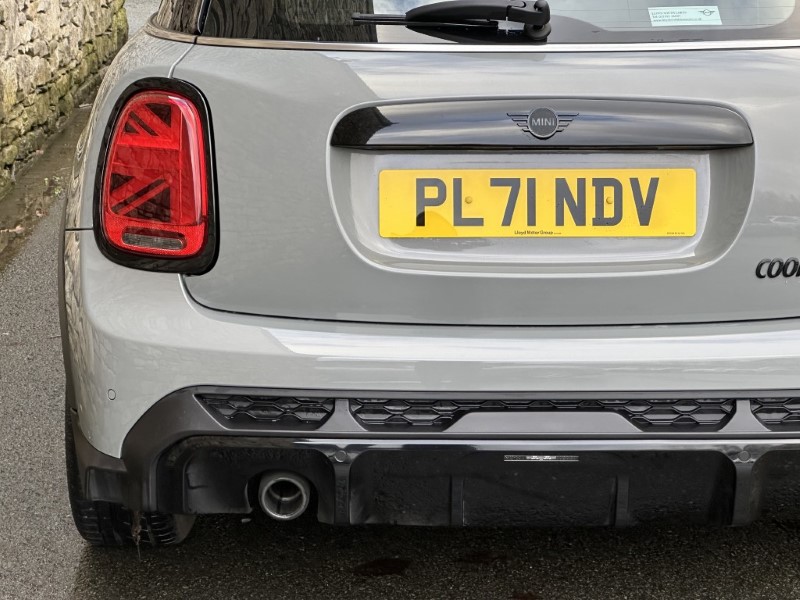 2021 (71) MINI HATCHBACK 1.5 Cooper Sport 5dr 5006308