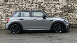 2021 (71) MINI HATCHBACK 1.5 Cooper Sport 5dr 5006306