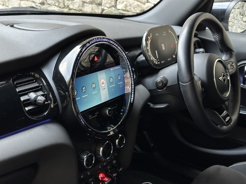 2021 (71) MINI HATCHBACK 1.5 Cooper Sport 5dr 5006332