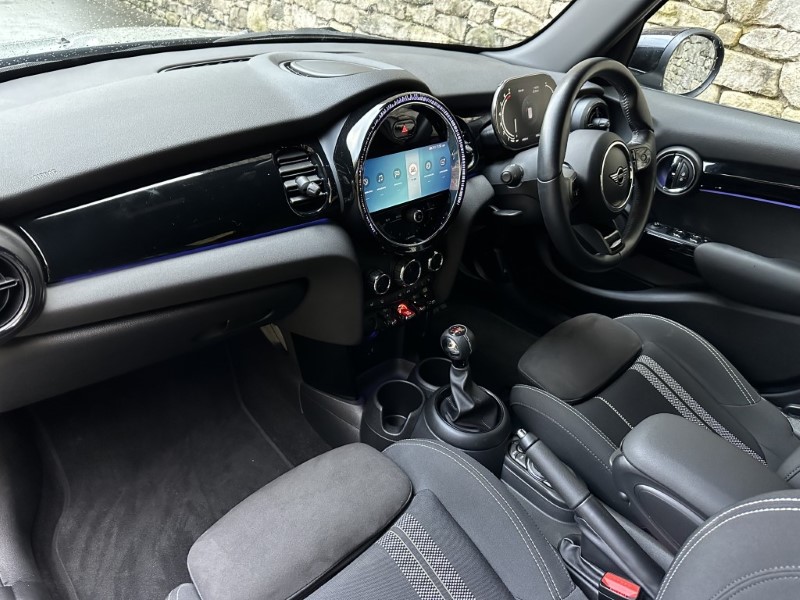 2021 (71) MINI HATCHBACK 1.5 Cooper Sport 5dr 5006331