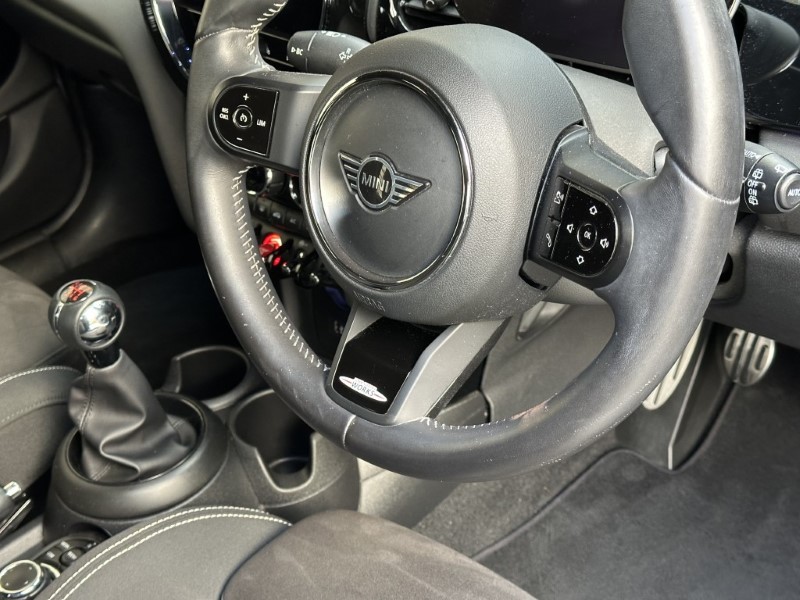 2021 (71) MINI HATCHBACK 1.5 Cooper Sport 5dr 5006313