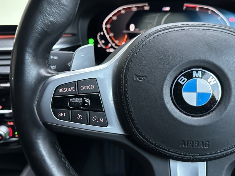 2021 (21) BMW 5 SERIES 520i MHT M Sport 5dr Touring  5011829