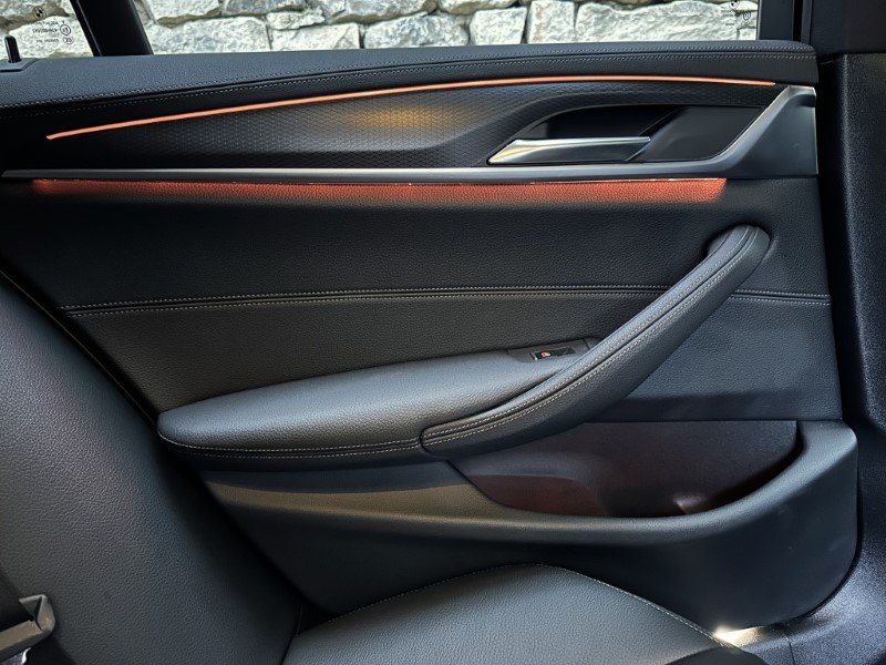 2021 (21) BMW 5 SERIES 520i MHT M Sport 5dr Touring  5011816