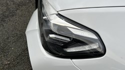 2021 (21) BMW 5 SERIES 520i MHT M Sport 5dr Touring 5012328