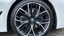 2021 (21) BMW 5 SERIES 520i MHT M Sport 5dr Touring 5011865