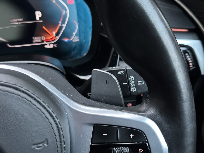 2021 (21) BMW 5 SERIES 520i MHT M Sport 5dr Touring  5011828