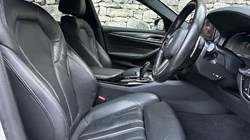 2021 (21) BMW 5 SERIES 520i MHT M Sport 5dr Touring 5011812