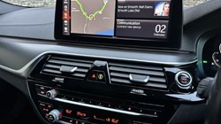 2021 (21) BMW 5 SERIES 520i MHT M Sport 5dr Touring 5011858