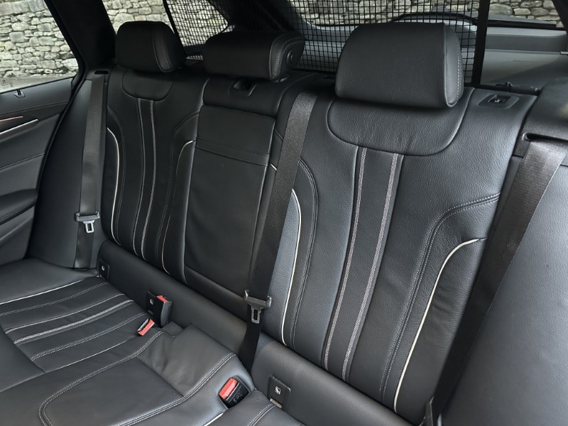 2021 (21) BMW 5 SERIES 520i MHT M Sport 5dr Touring  5011846