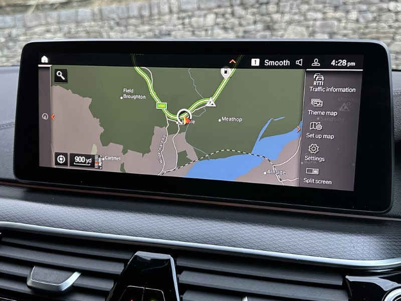 2021 (21) BMW 5 SERIES 520i MHT M Sport 5dr Touring  5011854