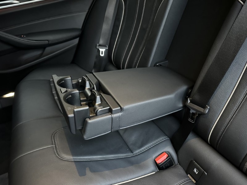 2021 (21) BMW 5 SERIES 520i MHT M Sport 5dr Touring  5011848