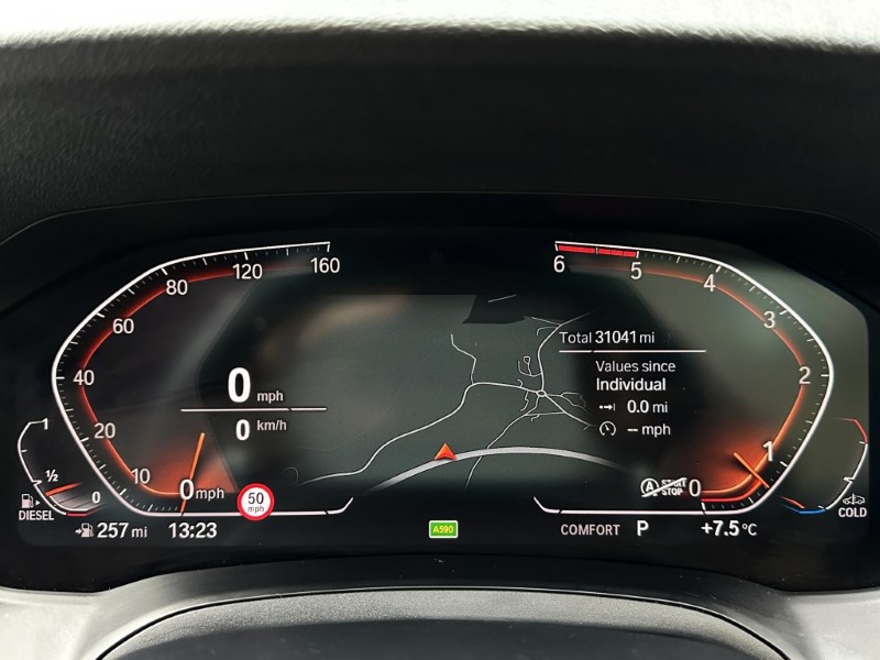 2020 (70) BMW 3 SERIES 330d M Sport Pro Edition 4dr Saloon  5010188