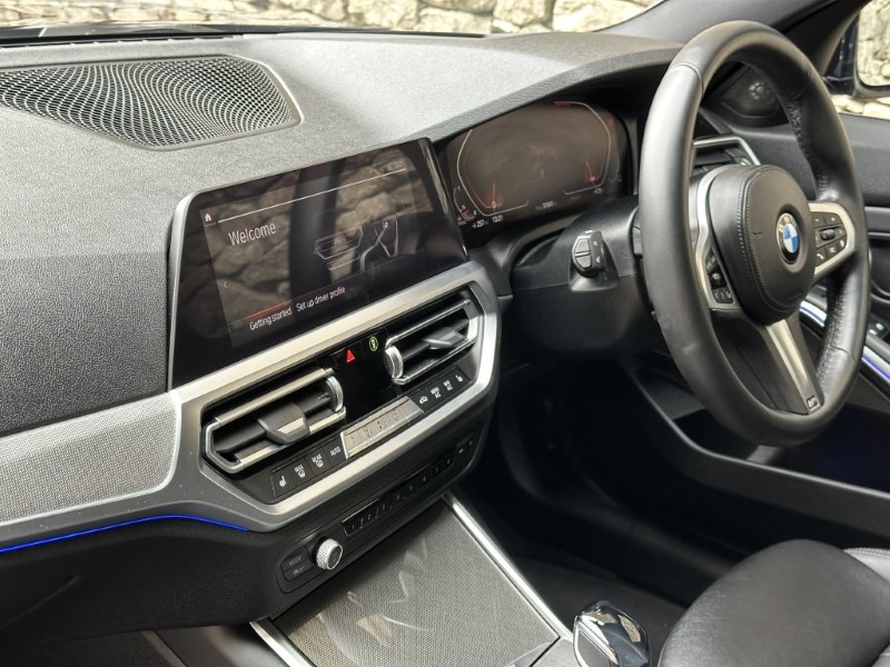 2020 (70) BMW 3 SERIES 330d M Sport Pro Edition 4dr Saloon  5010184