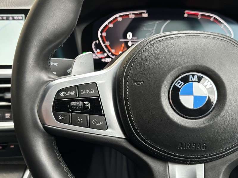 2020 (70) BMW 3 SERIES 330d M Sport Pro Edition 4dr Saloon  5010173