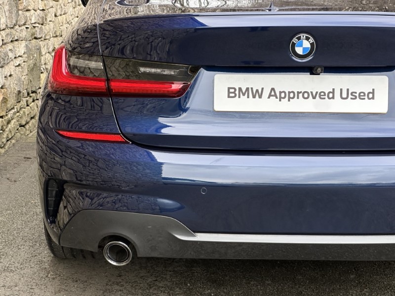 2020 (70) BMW 3 SERIES 330d M Sport Pro Edition 4dr Saloon  5010151
