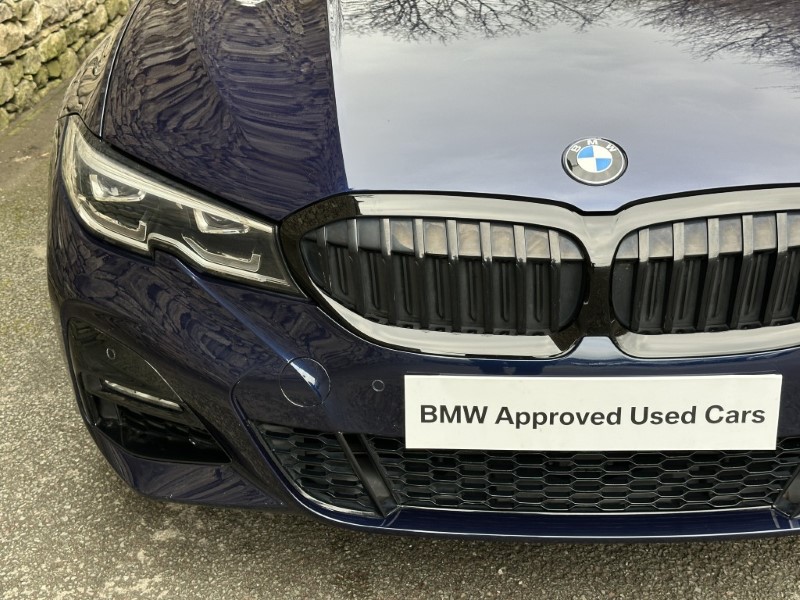 2020 (70) BMW 3 SERIES 330d M Sport Pro Edition 4dr Saloon  5010178