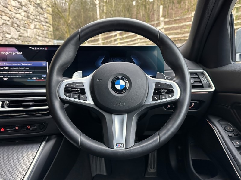 2024 (74) BMW 3 SERIES 320i M Sport 4dr Saloon  5036030