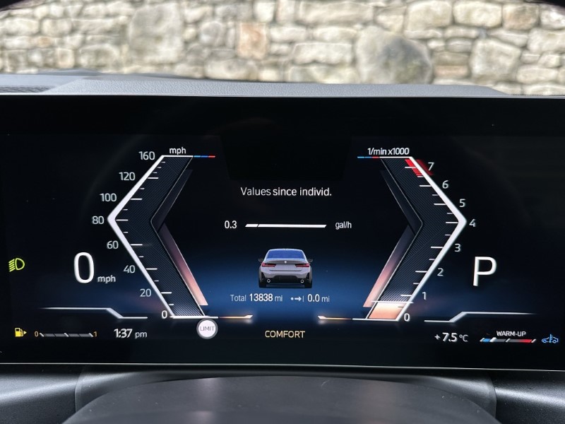 2024 (74) BMW 3 SERIES 320i M Sport 4dr Saloon  5036062