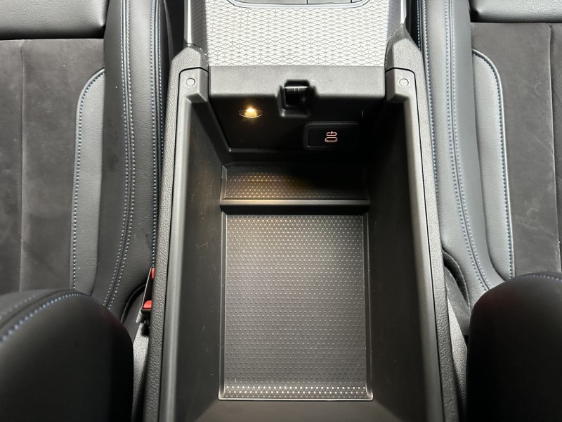 2024 (74) BMW 3 SERIES 320i M Sport 4dr Saloon  5036031