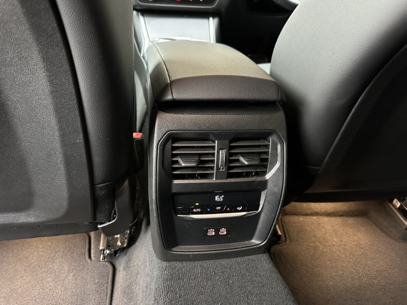 2024 (74) BMW 3 SERIES 320i M Sport 4dr Saloon  5036059