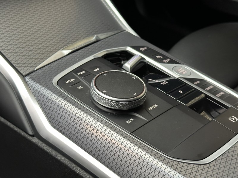 2024 (74) BMW 3 SERIES 320i M Sport 4dr Saloon  5036051