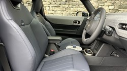 2026 (75) MINI COOPER 1.5 C Exclusive 3dr Auto 5652677