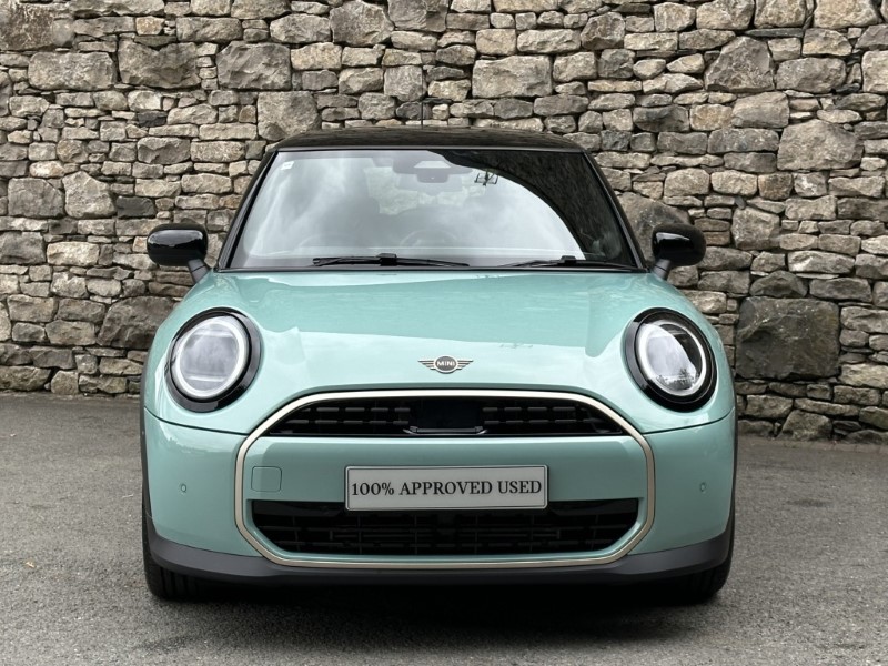 2026 (75) MINI COOPER 1.5 C Exclusive 3dr Auto 5652722