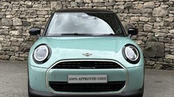 2026 (75) MINI COOPER 1.5 C Exclusive 3dr Auto 5652722