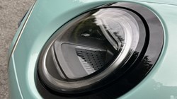 2026 (75) MINI COOPER 1.5 C Exclusive 3dr Auto 5652727