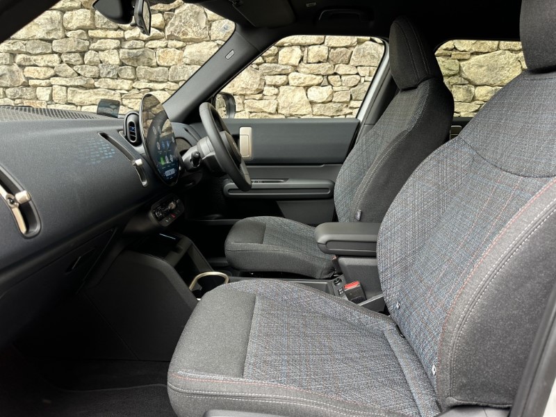 2026 (75) MINI COUNTRYMAN E Monochrome 5dr Auto 5657057