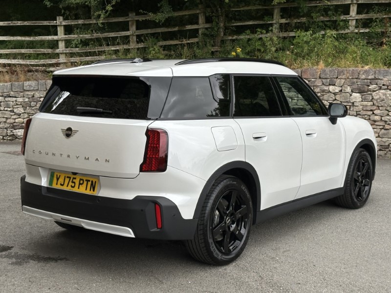2026 (75) MINI COUNTRYMAN E Monochrome 5dr Auto 5657095