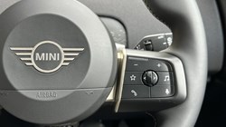 2026 (75) MINI COUNTRYMAN 1.5 C Classic 5dr Auto 5654189