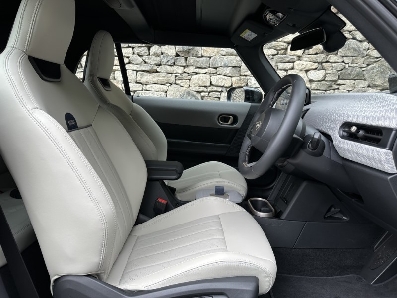 2026 (75) MINI COOPER 2.0 S Exclusive 2dr Auto 5652911
