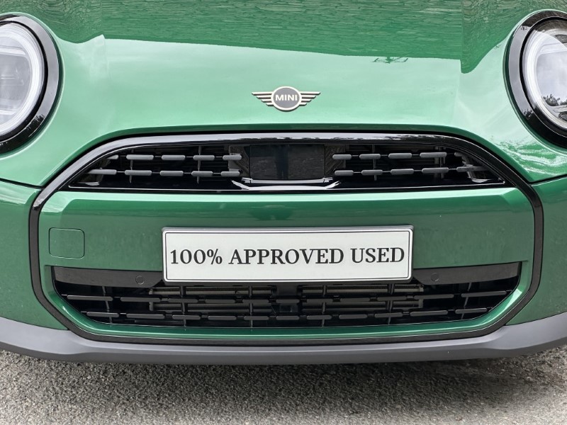 2026 (75) MINI COOPER 1.5 C Classic 5dr Auto 5658181