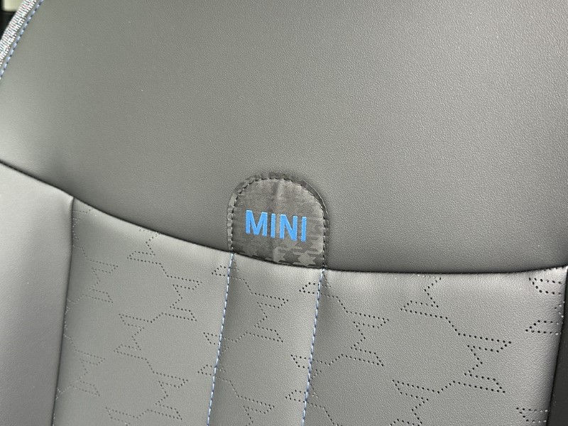 2026 (75) MINI COOPER 1.5 C Classic 5dr Auto 5658152
