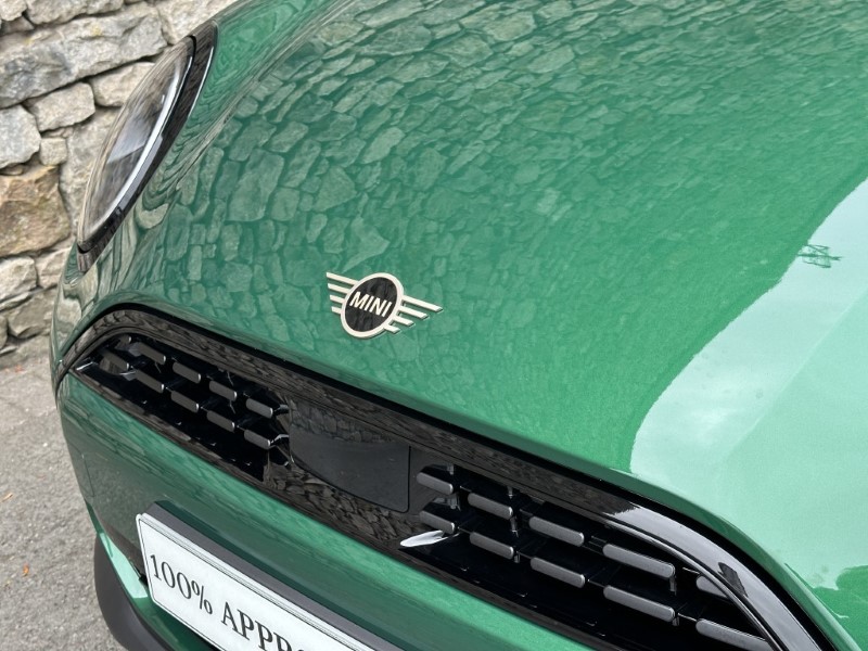 2026 (75) MINI COOPER 1.5 C Classic 5dr Auto 5658145