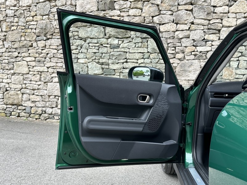 2026 (75) MINI COOPER 1.5 C Classic 5dr Auto 5658164