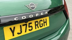 2026 (75) MINI COOPER 1.5 C Classic 5dr Auto 5658126