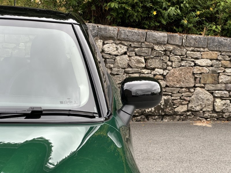 2026 (75) MINI COOPER 1.5 C Classic 5dr Auto 5658173