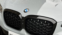 2022 (22) BMW X4 xDrive20d MHT M Sport 5dr 5031636
