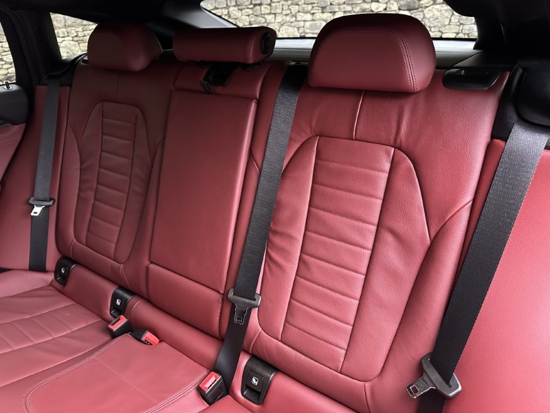 2022 (22) BMW X4 xDrive20d MHT M Sport 5dr  5031644