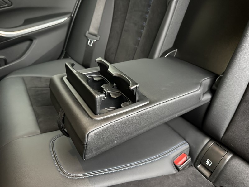 2024 (74) BMW 3 SERIES 320i M Sport 4dr Saloon  4997312