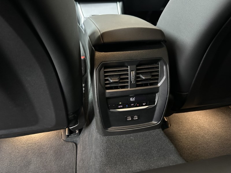 2024 (74) BMW 3 SERIES 320i M Sport 4dr Saloon  4997310