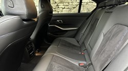 2024 (74) BMW 3 SERIES 320i M Sport 4dr Saloon 4997319